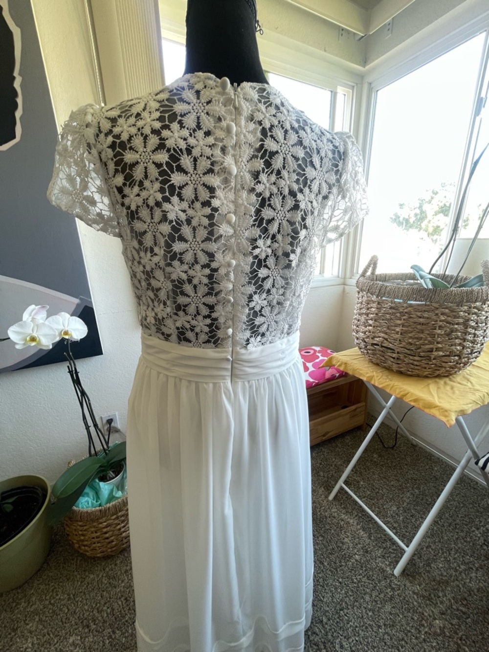 Wedding dress by Lulus Lace chiffon Midi-length Cap sleeve Modest Vintage style